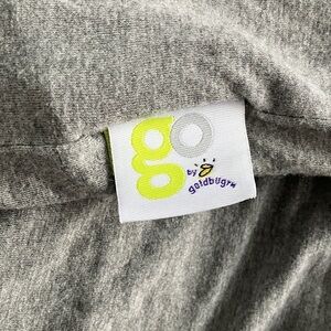 Goldbug Gray car seat & nursing cover.